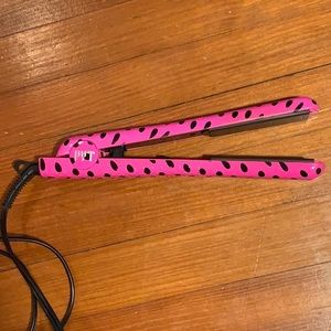 Polka Dot PYT Straightener